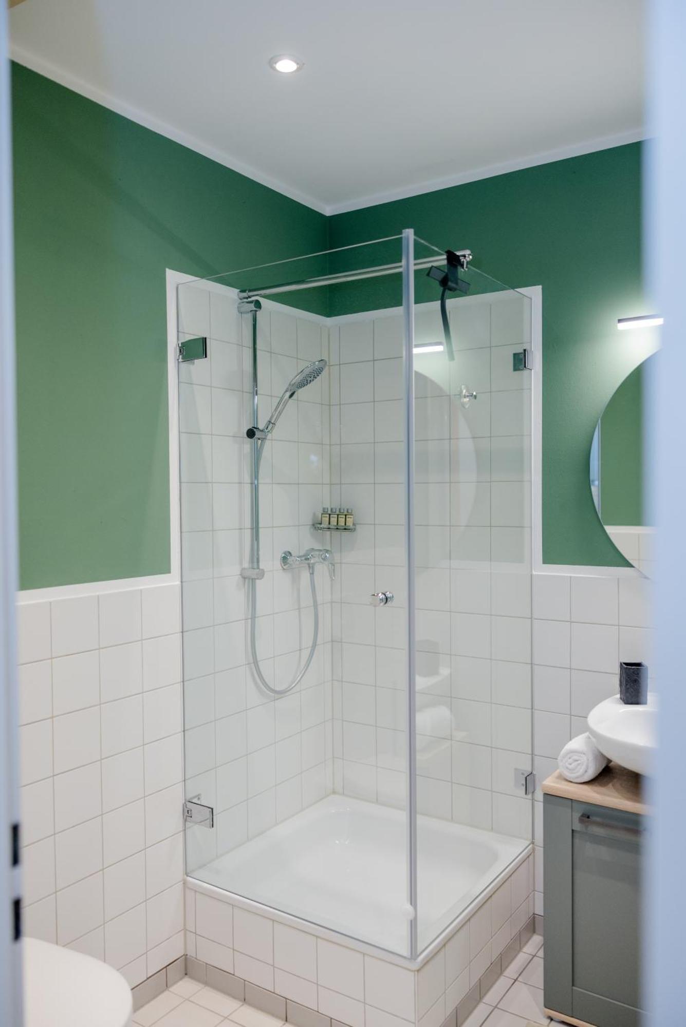 Lumen Homes - Altstadt-Studio Direkt Im Zentrum, Kueche, Netflix, Oeffentlicher Parkplatz Ums Eck อินโกลชตัดต์ ภายนอก รูปภาพ